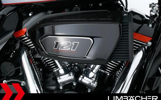 Gebrauchtmotorrad Harley-Davidson CVO Street Glide FLHXSE - Bild 16