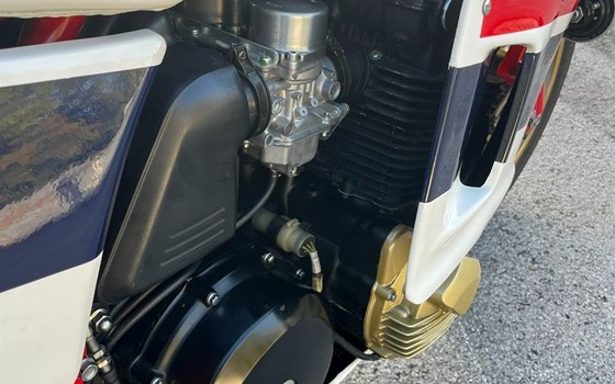 Gebrauchtmotorrad Honda CB 1100 R - Bild 11