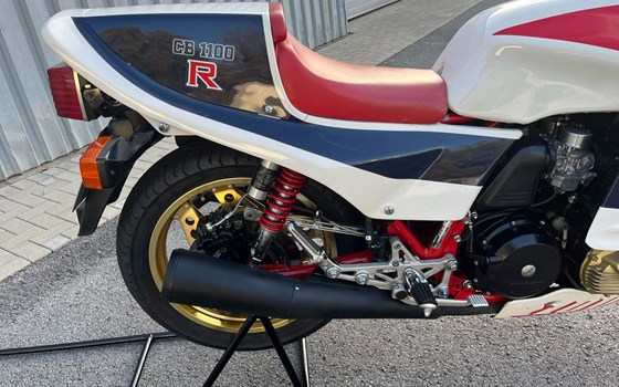 Gebrauchtmotorrad Honda CB 1100 R - Bild 13