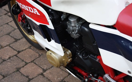 Gebrauchtmotorrad Honda CB 1100 R - Bild 15