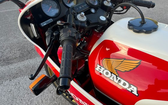Gebrauchtmotorrad Honda CB 1100 R - Bild 16