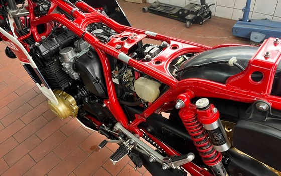 Gebrauchtmotorrad Honda CB 1100 R - Bild 17