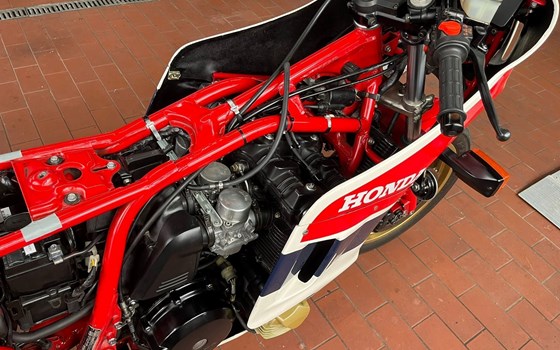 Gebrauchtmotorrad Honda CB 1100 R - Bild 20