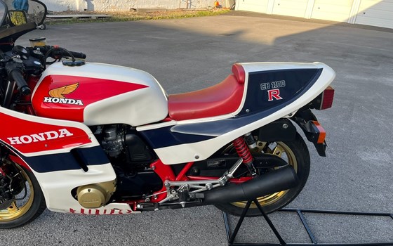 Gebrauchtmotorrad Honda CB 1100 R - Bild 9