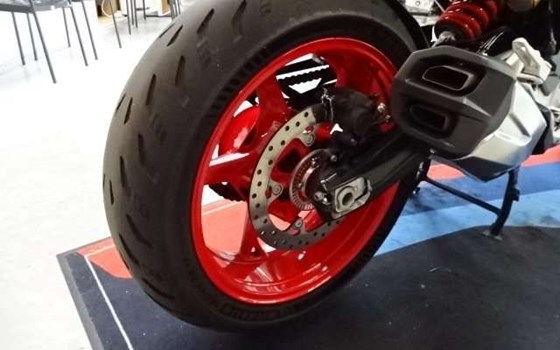 Gebrauchtmotorrad BMW F 900 R - Bild 6