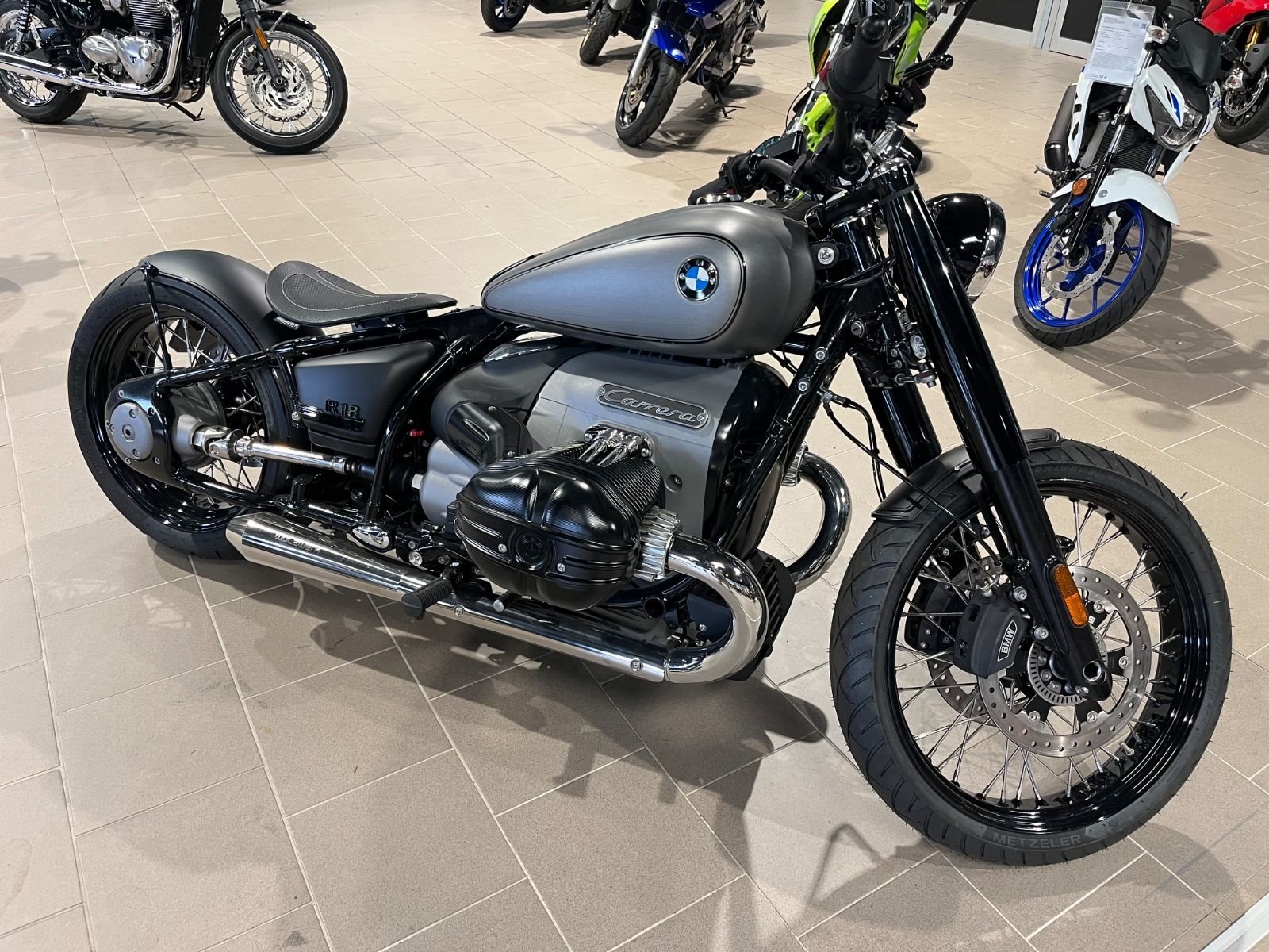 BMW R 18