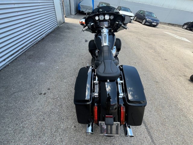 Harley-Davidson Touring Street Glide Special FLHXS (schwarz) - Bild 10
