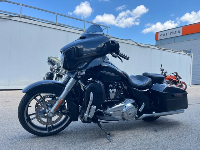 Harley-Davidson Touring Street Glide Special FLHXS (schwarz) - Bild 12