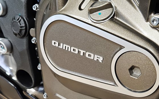 Neufahrzeug QJ Motor SRK 421 RR - Bild 8