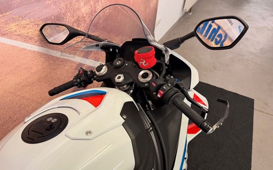 Gebrauchtmotorrad BMW S 1000 RR - Bild 8