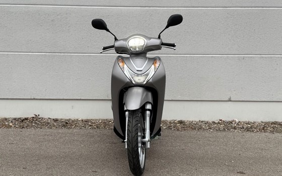 Gebrauchtmotorrad Honda SH Mode 125 - Bild 3