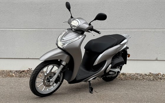 Gebrauchtmotorrad Honda SH Mode 125 - Bild 4