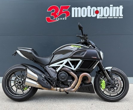 Gebrauchtmotorrad Ducati Diavel Carbon