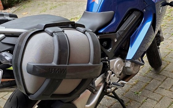 Gebrauchtmotorrad BMW F 800 ST - Bild 3