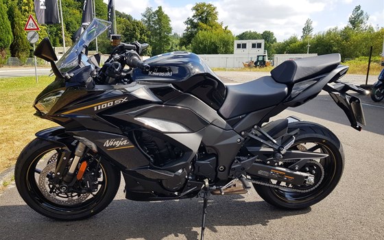 Gebrauchtmotorrad Kawasaki Ninja 1100SX - Bild 2