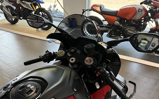 Gebrauchtmotorrad BMW M 1000 RR - Bild 5