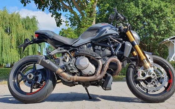 Gebrauchtmotorrad Ducati Monster 1200 S - Bild 3