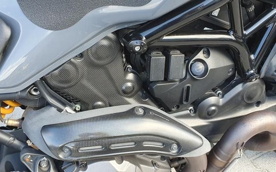 Gebrauchtmotorrad Ducati Monster 1200 S - Bild 5