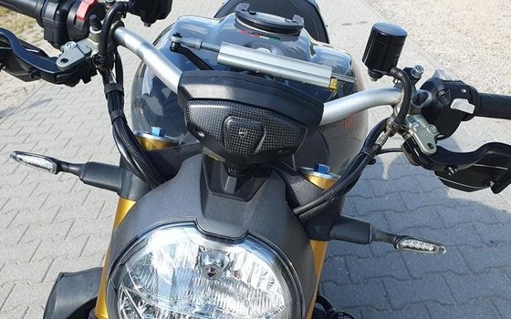 Gebrauchtmotorrad Ducati Monster 1200 S - Bild 9