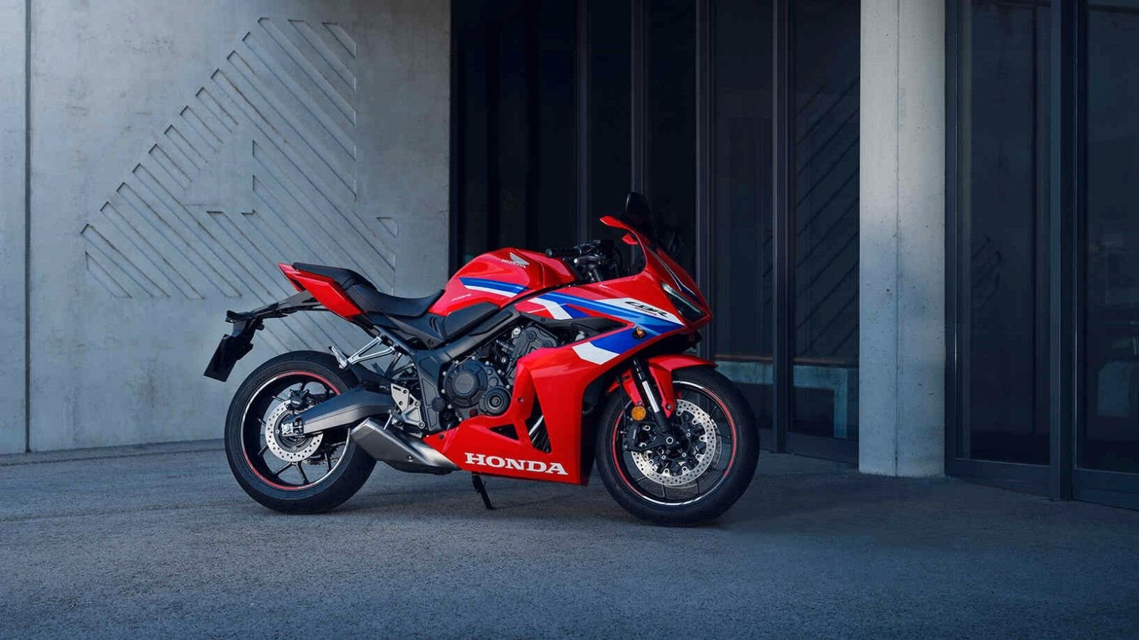 Honda CBR650R