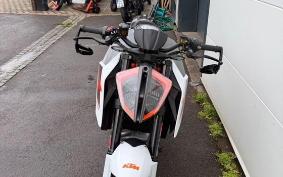 Gebrauchtmotorrad KTM 1290 Super Duke R - Bild 5