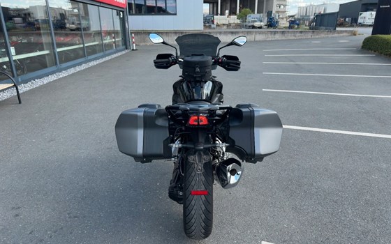 Gebrauchtmotorrad BMW R 1250 R - Bild 6