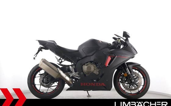 Gebrauchtmotorrad Honda CBR1000RR Fireblade - Bild 10