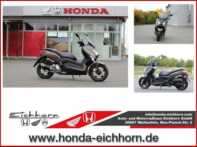 Yamaha X-Max 250