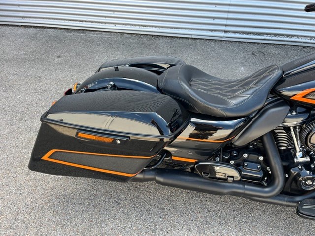Harley-Davidson Touring Road Glide Special FLTRXS (schwarz) - Bild 7