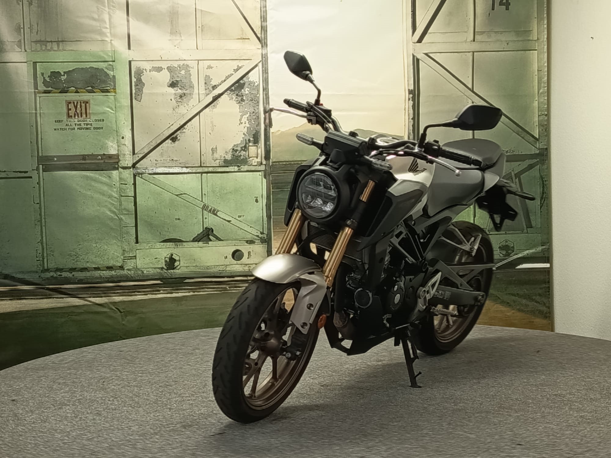 Honda CB125R