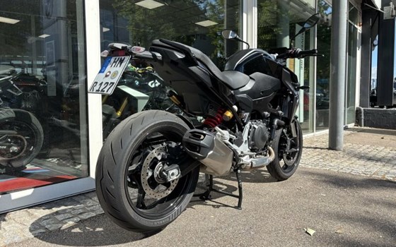 Gebrauchtmotorrad BMW F 900 R - Bild 3
