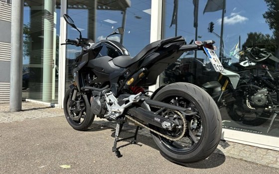 Gebrauchtmotorrad BMW F 900 R - Bild 4