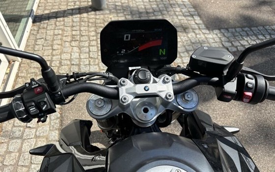 Gebrauchtmotorrad BMW F 900 R - Bild 7