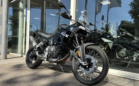 Gebrauchtmotorrad BMW F 900 GS - Bild 1