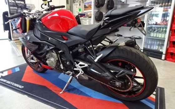 Gebrauchtmotorrad BMW S 1000 R - Bild 3