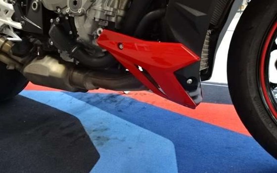 Gebrauchtmotorrad BMW S 1000 R - Bild 8