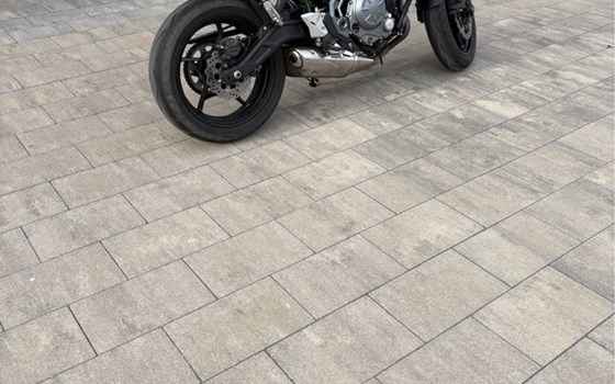 Gebrauchtmotorrad Kawasaki Z650 - Bild 4