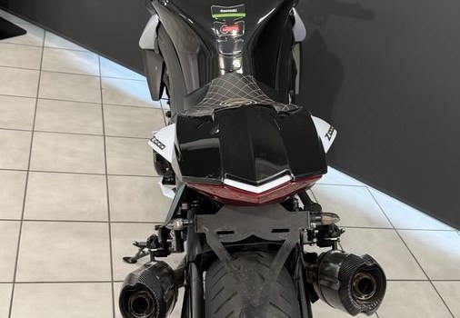 Gebrauchtmotorrad Kawasaki Z1000 - Bild 11