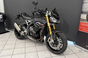 Angebot Triumph Speed Triple 1200 RS