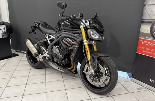 Gebrauchtmotorrad Triumph Speed Triple 1200 RS