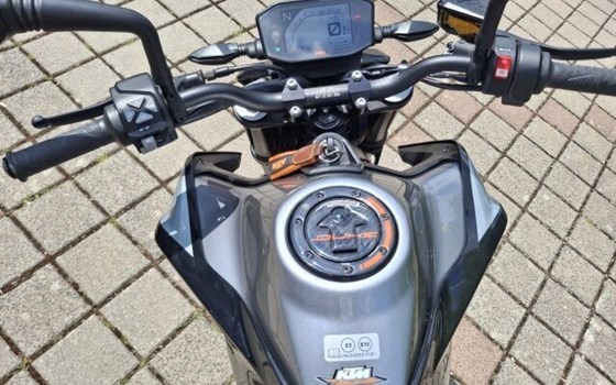 Gebrauchtmotorrad KTM 790 Duke - Bild 12