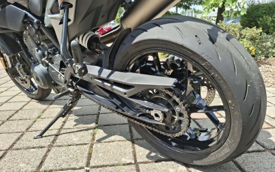 Gebrauchtmotorrad KTM 790 Duke - Bild 8