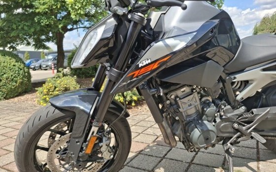 Gebrauchtmotorrad KTM 790 Duke - Bild 9
