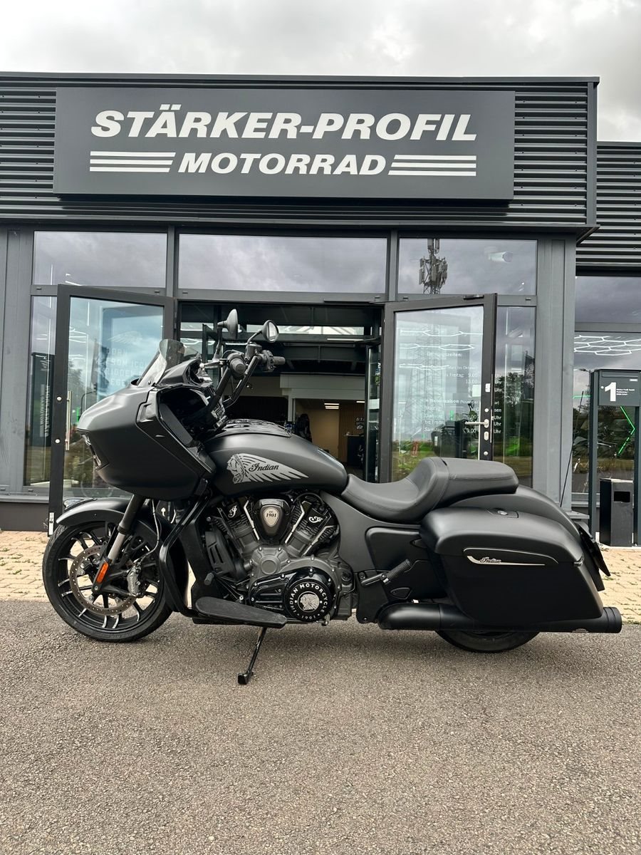 Indian Challenger Dark Horse