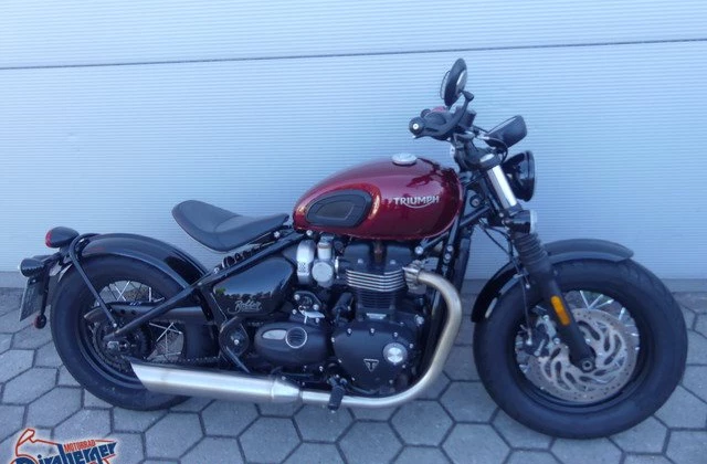 Triumph Bonneville Bobber