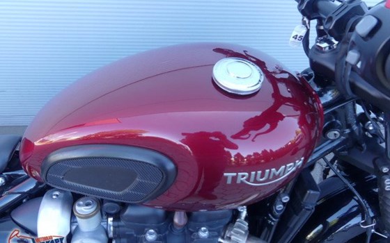 Gebrauchtmotorrad Triumph Bonneville Bobber - Bild 3
