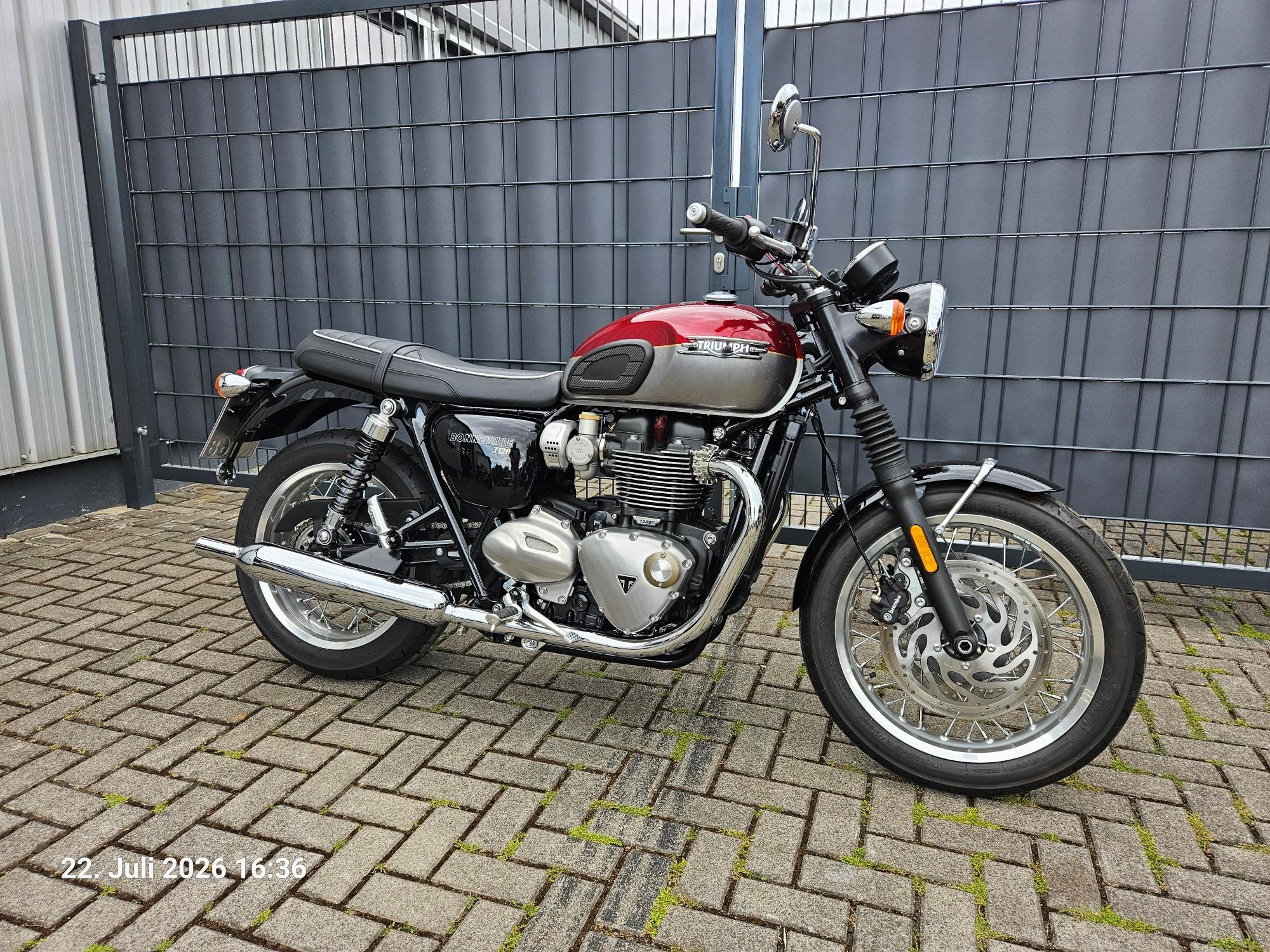 Triumph Bonneville T120