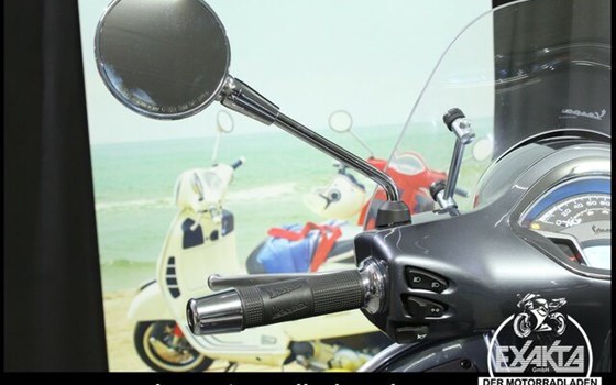 Gebrauchtmotorrad Vespa GTS 300 Touring - Bild 16