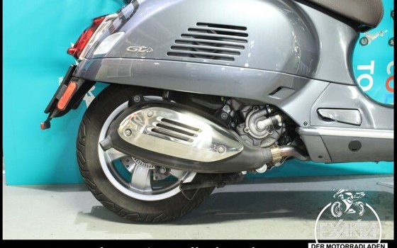 Gebrauchtmotorrad Vespa GTS 300 Touring - Bild 22