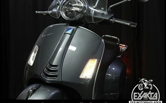 Gebrauchtmotorrad Vespa GTS 300 Touring - Bild 29